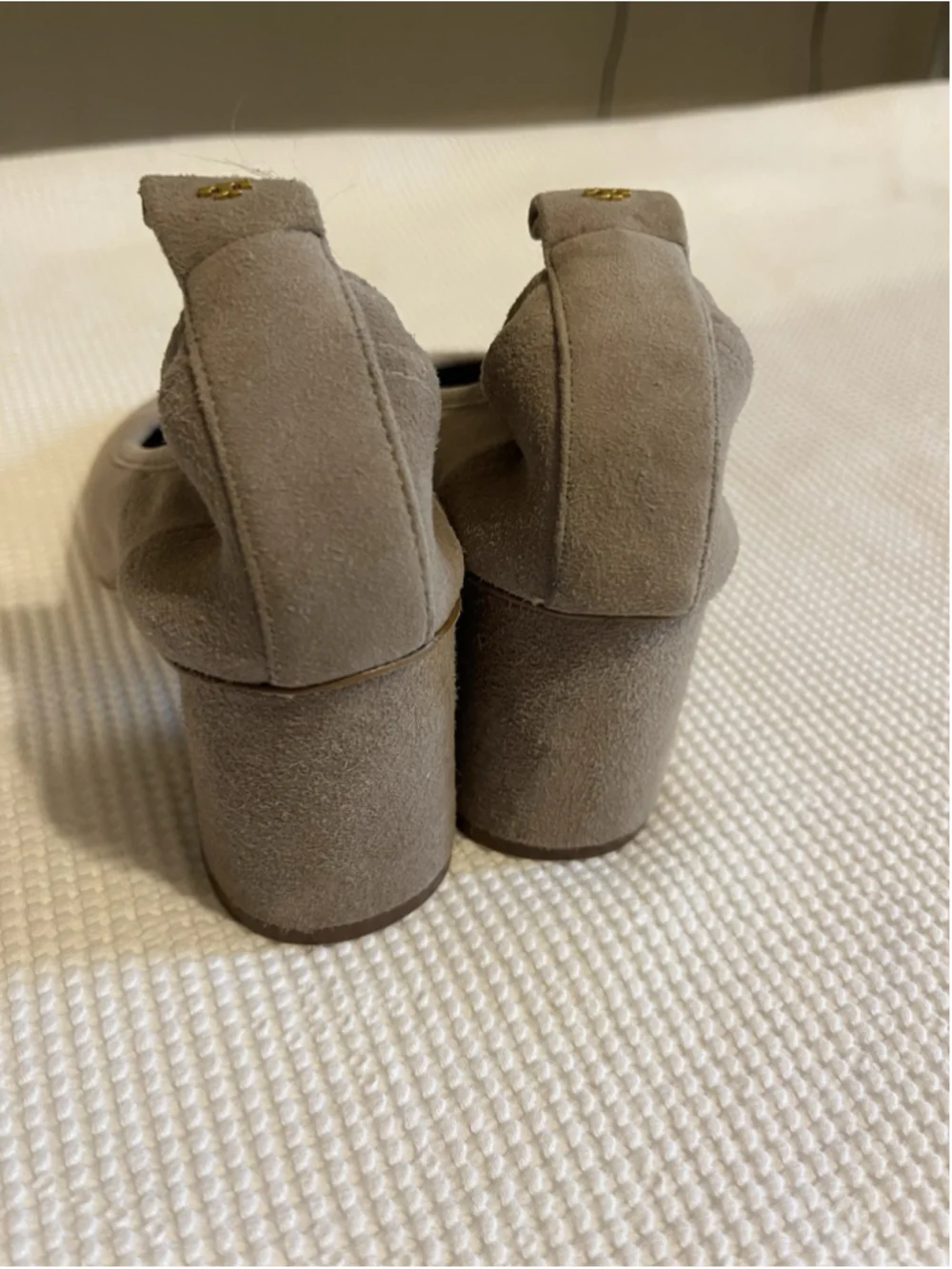 Tory Burch Shoes Womens Therese Slip On Pumps Suede Block Heels Casual 7